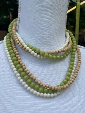 Vintage 70s Earth Tones Triple Strand Beaded Necklace